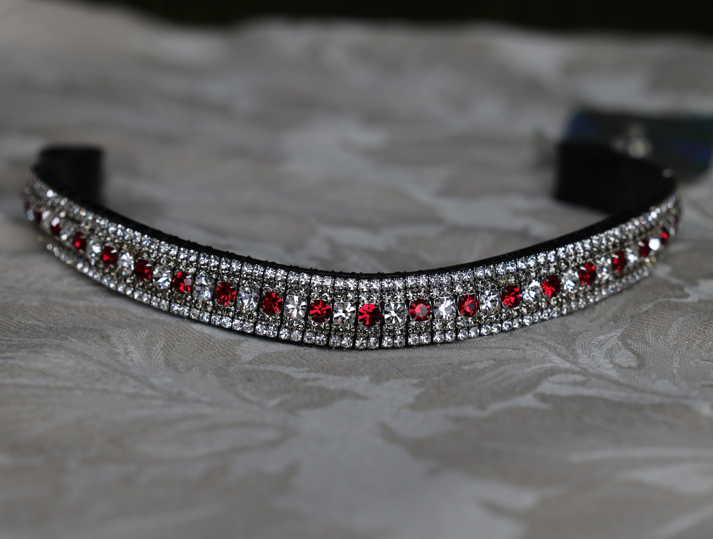 Equiture Alternating Ruby and clear, black diamond and clear- Cob, Megabling Curve, Havana
