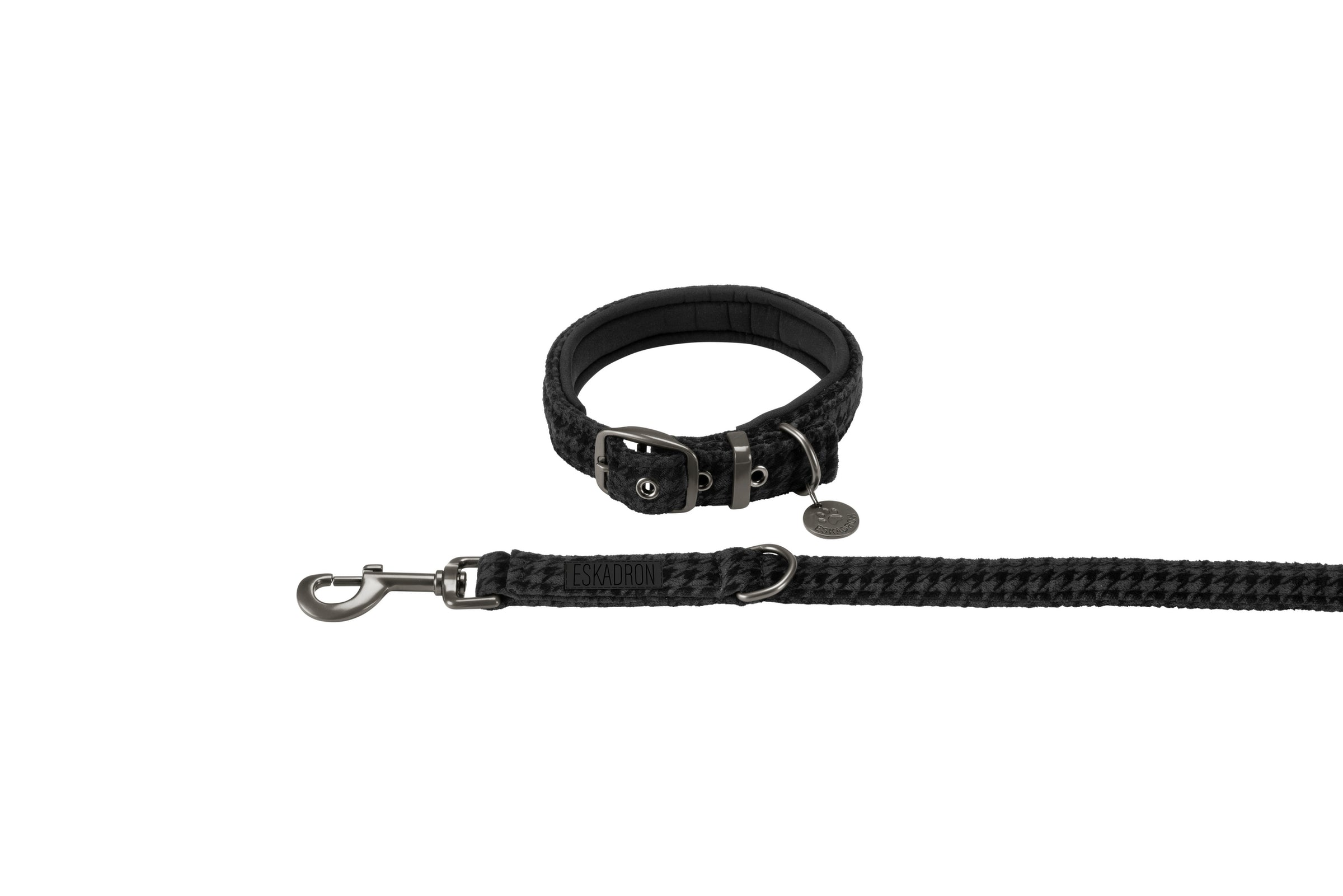 Eskadron Essence velvet dog collar and lead set