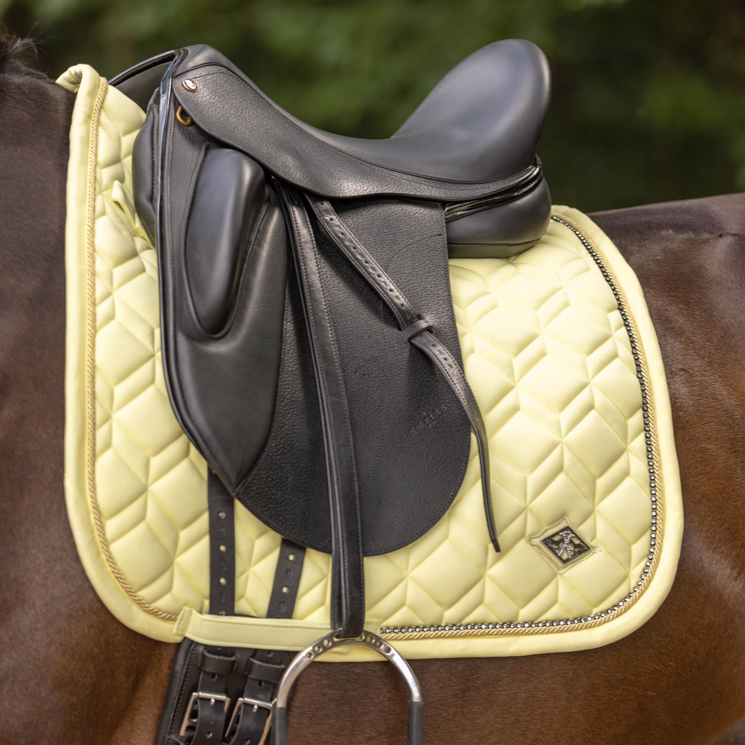 HV Polo Classic Lemon dressage saddlepad