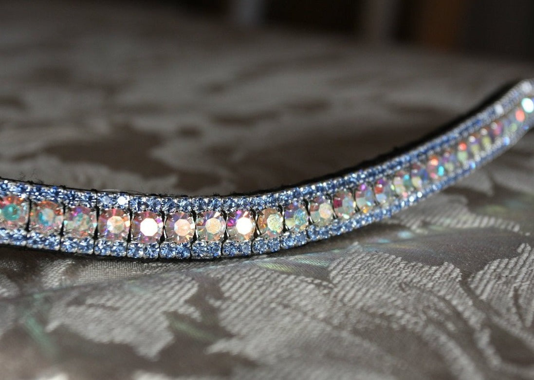 Iridescent and light sapphire browband
