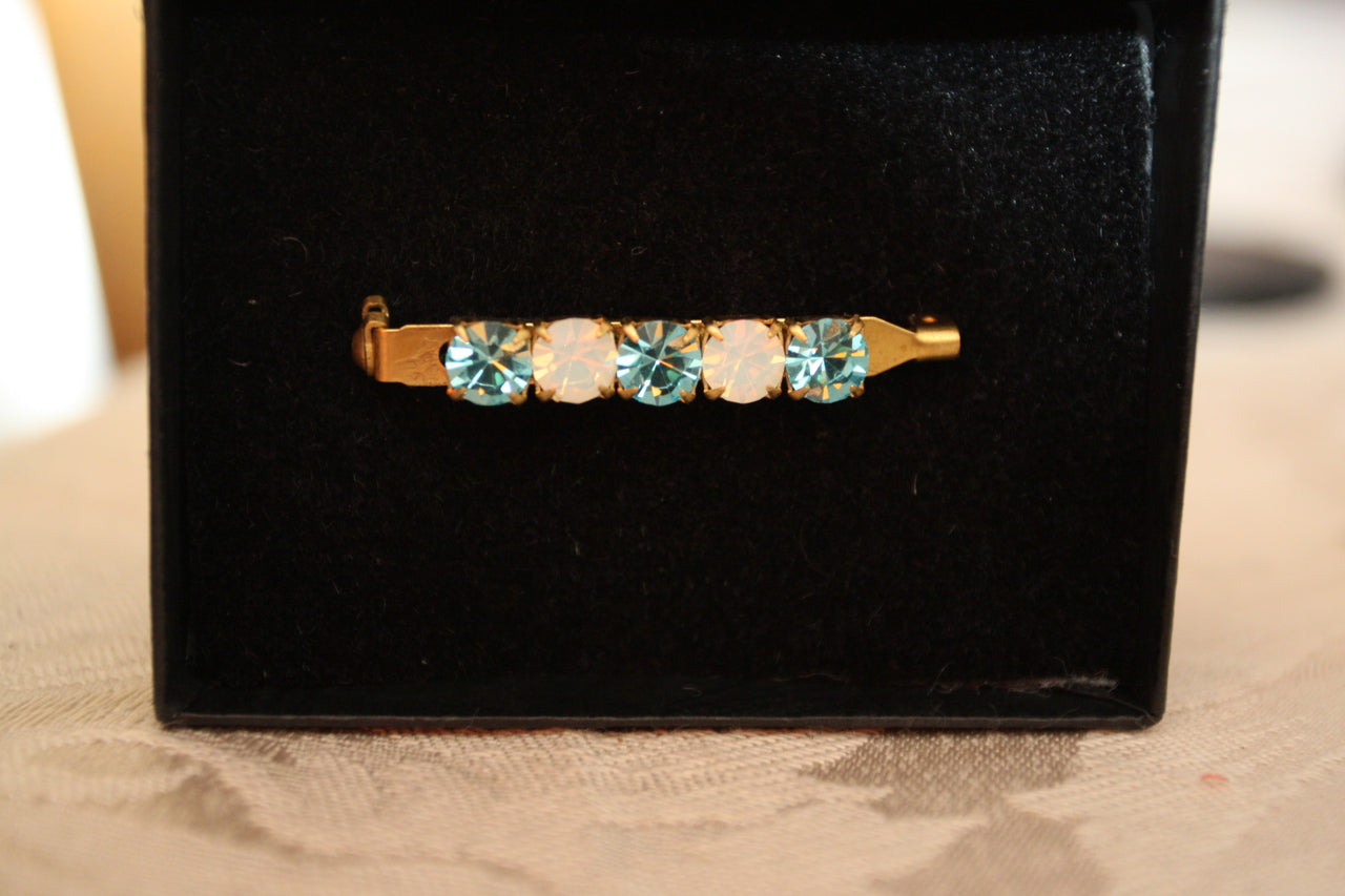 Custom 5 stone stock pin