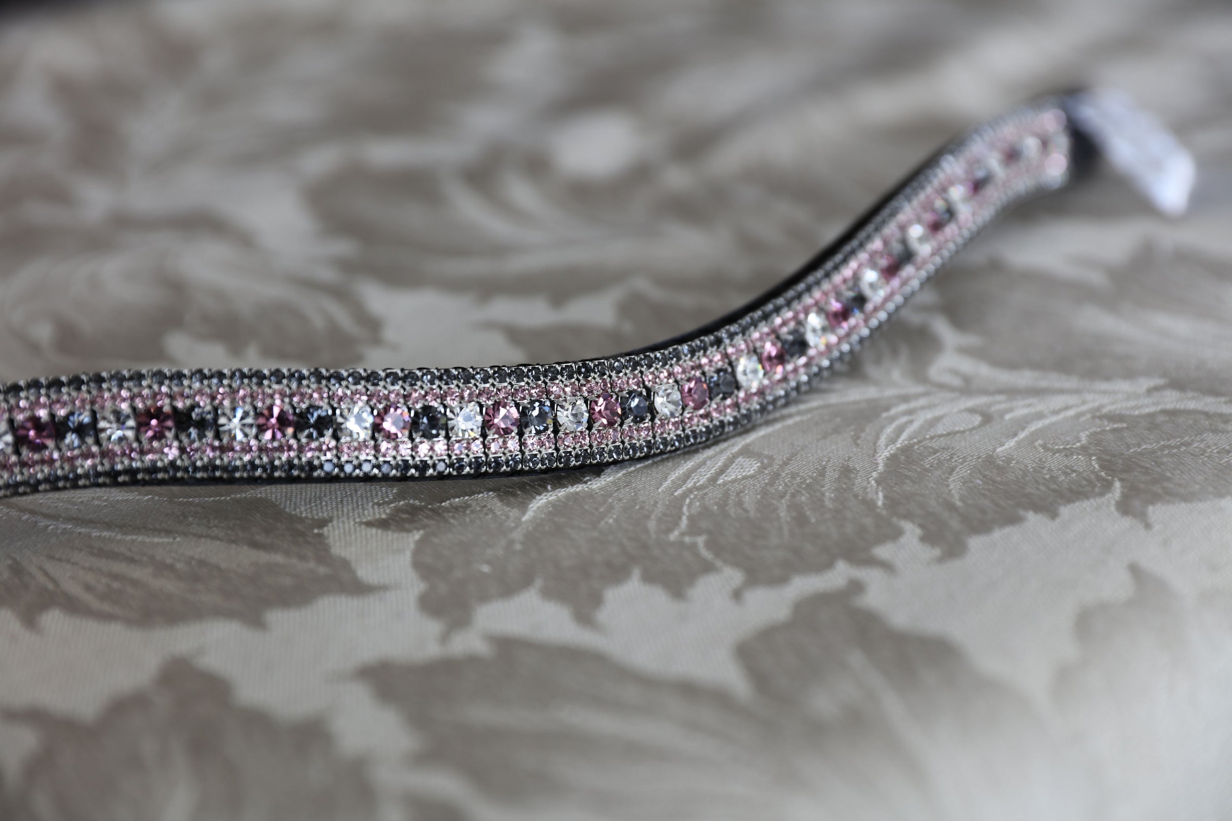 Equiture Custom alternating 3 colour megabling curve browband