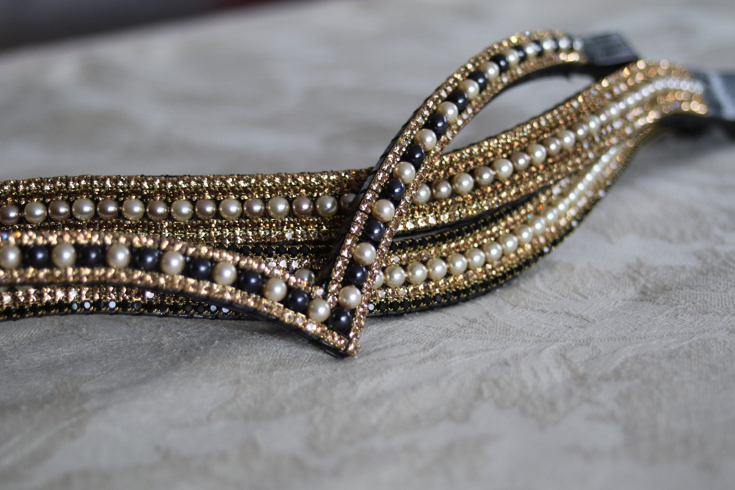 Equiture Custom Pearl megabling curve browband