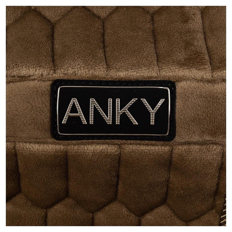 Anky Teak Velvet dressage saddlepad