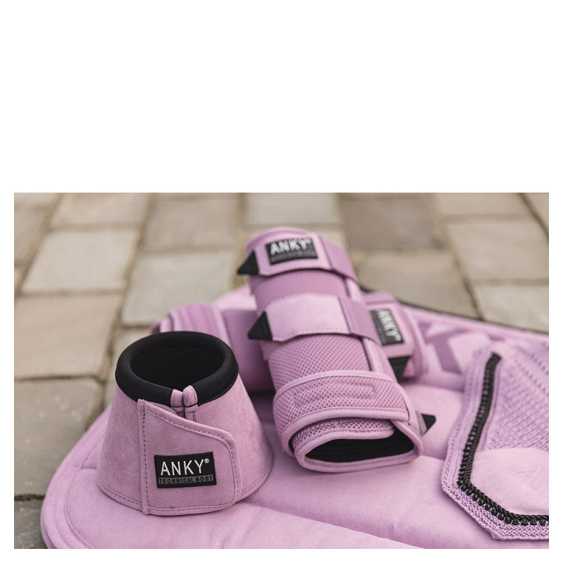 Anky Lavender herb overreach boot