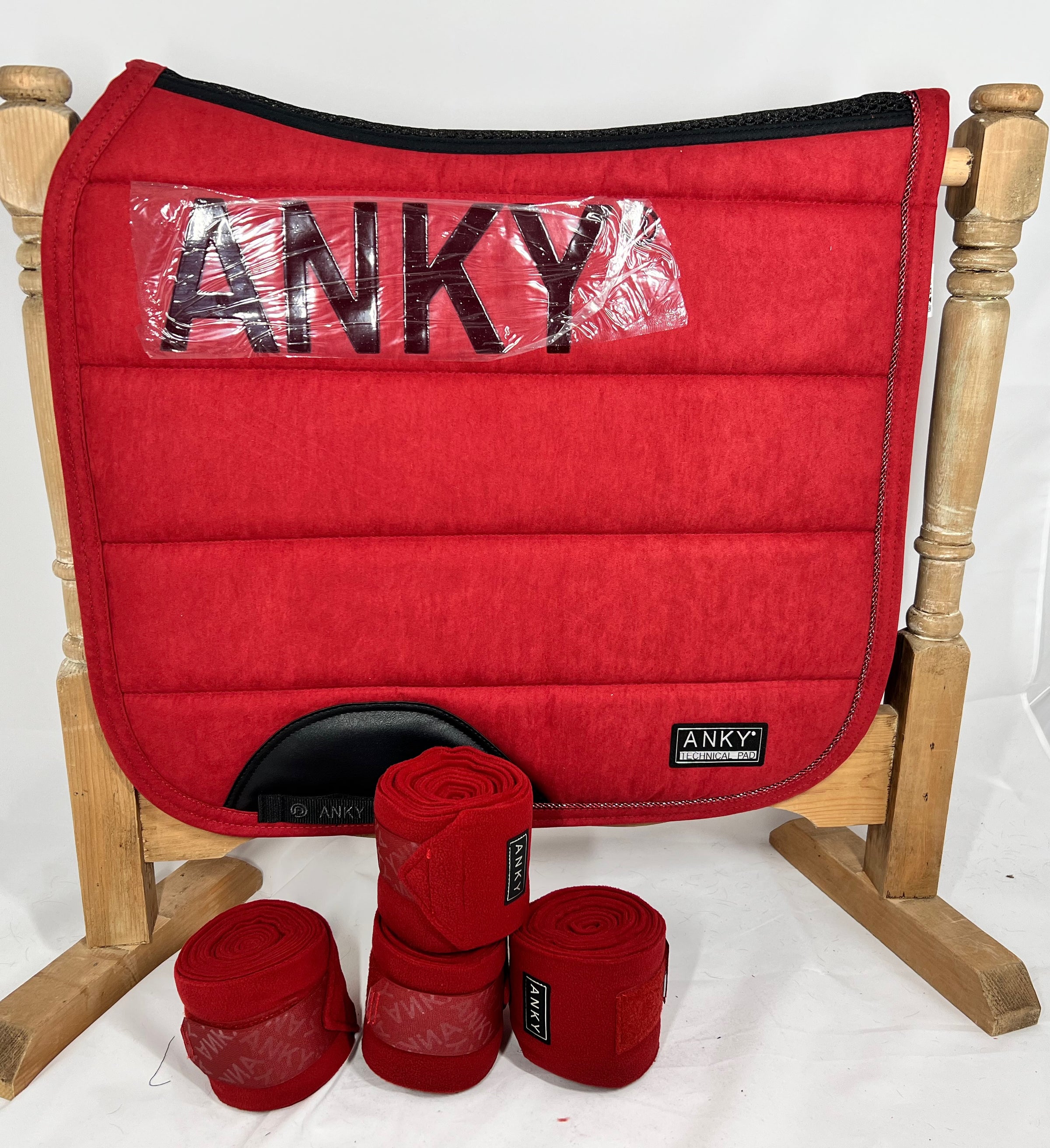 Anky Dark Scarlet dressage set