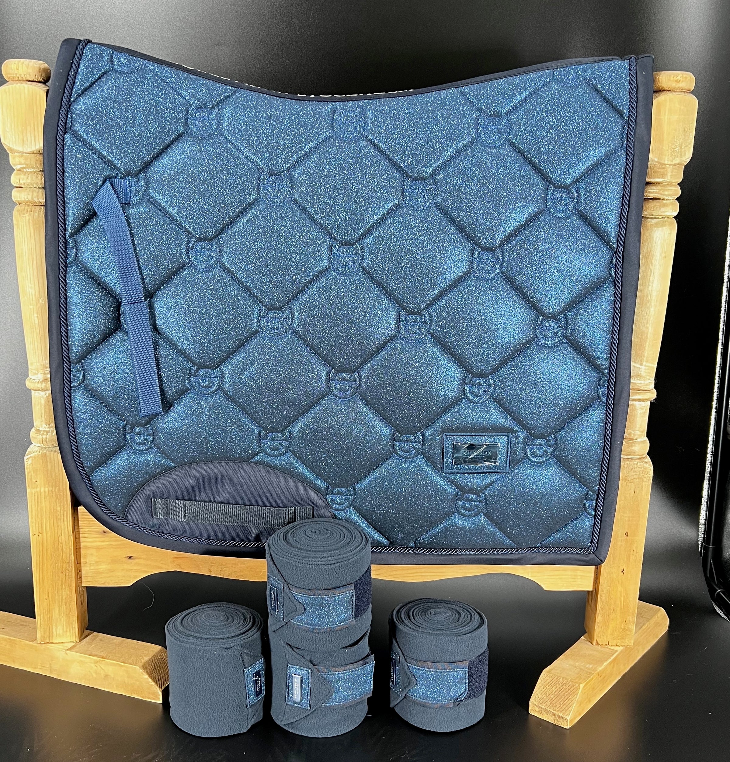 Equestrian Stockholm Blue Meadow glimmer Dressage set