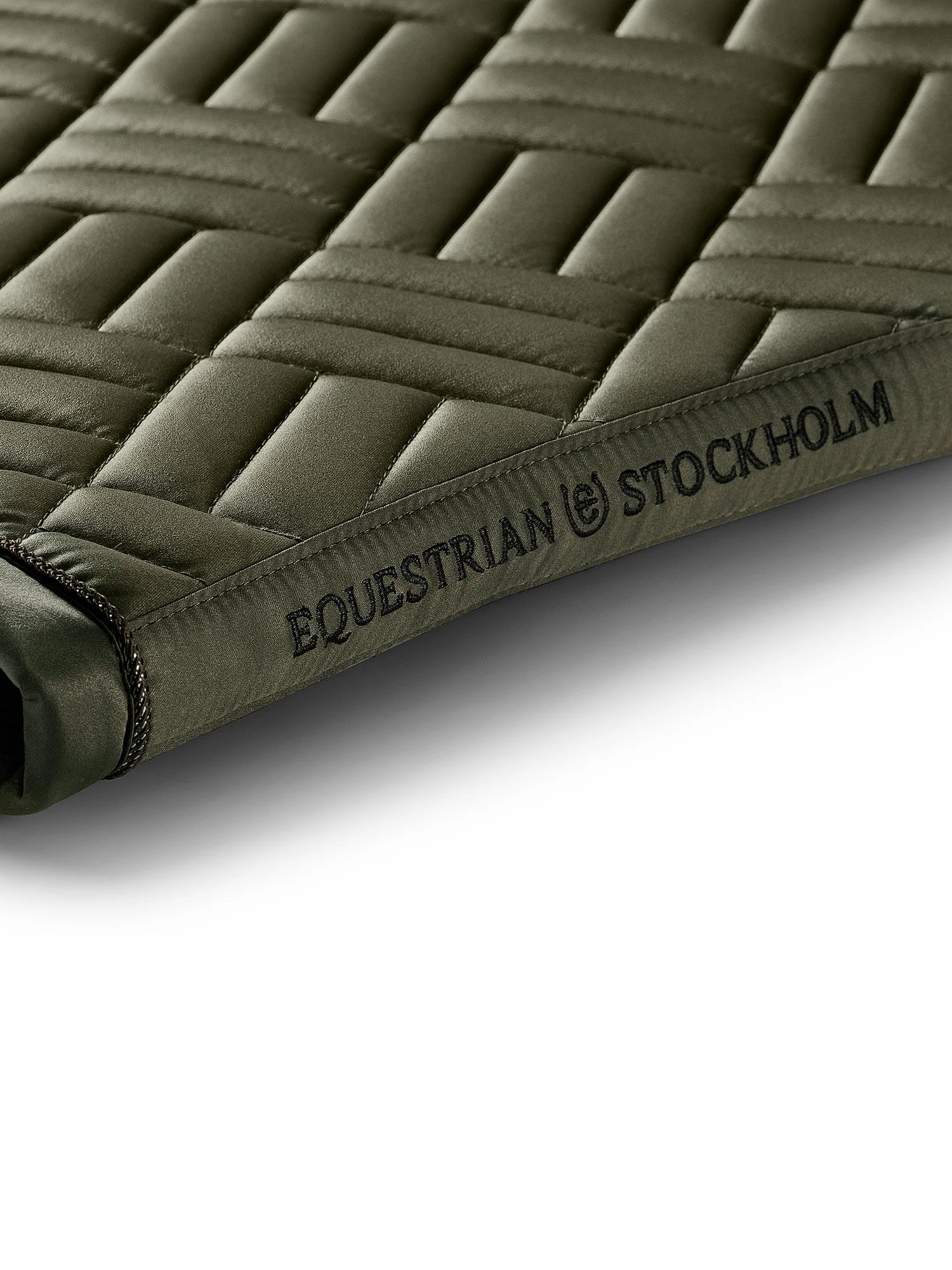 Equestrian Stockholm Striking Valley Modern dressage saddlepad