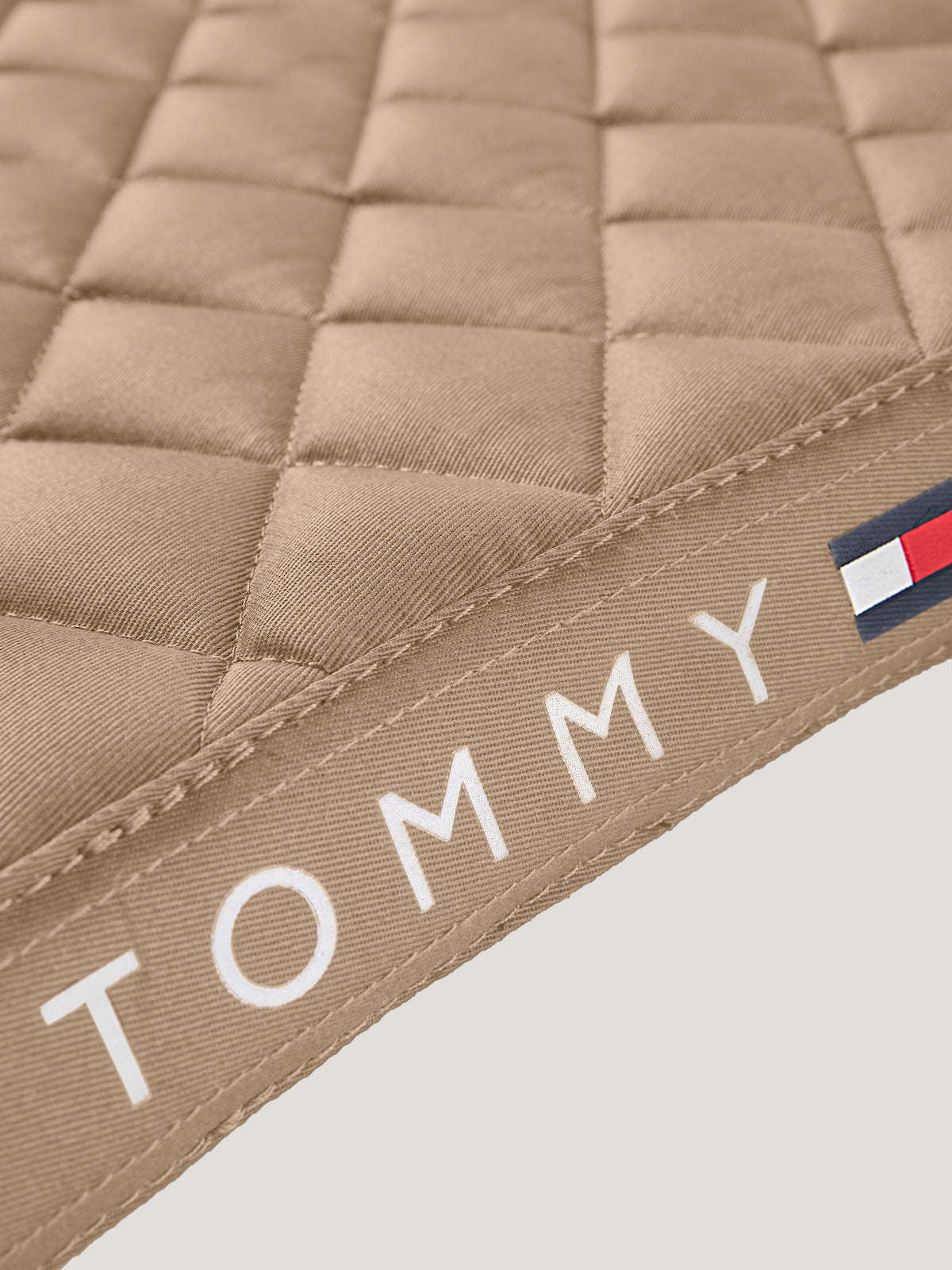 Tommy Hilfiger stanford dressage saddlepad in Taupe