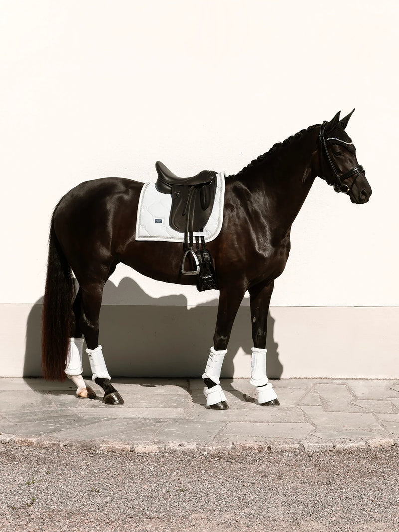 Equestrian Stockholm Timeless white glimmer Dressage saddlepad