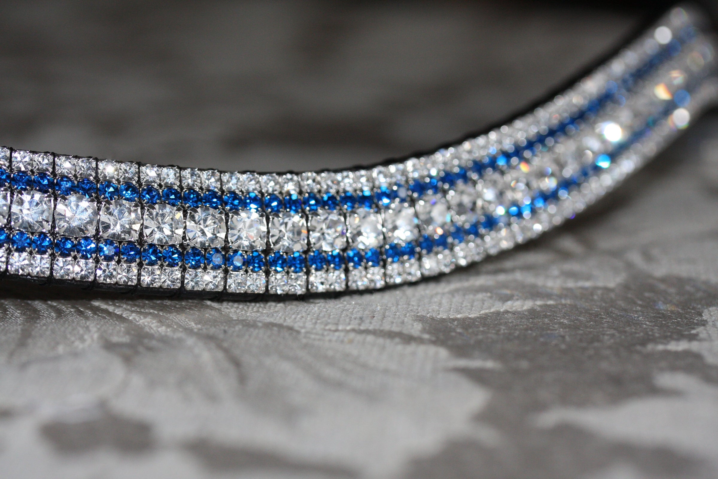 Equiture Clear, sapphire and clear megabling curve browband